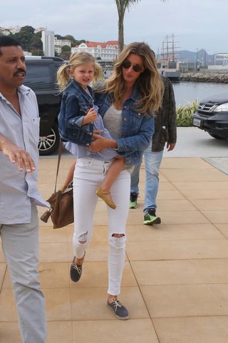 Gisele Bündchen in Rio at olympic games