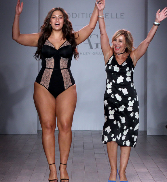 Ashley Graham serves curves at New York Fashion Week