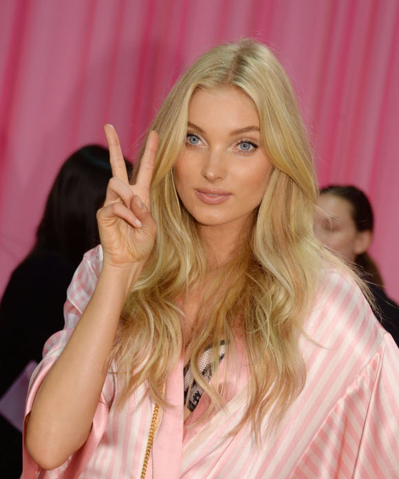 the secret behind elsa hosk - elsa hosk in victoria's secret fashion show