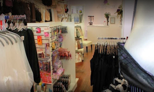A Total Woman lingerie boutique store inside view