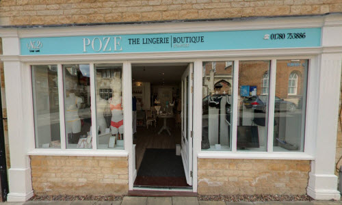 Poze Lingerie Boutique Store Outside View