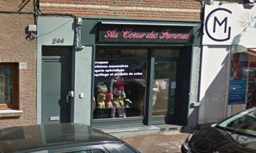 Au Cœur des Femmes Lingerie Boutique outside View
