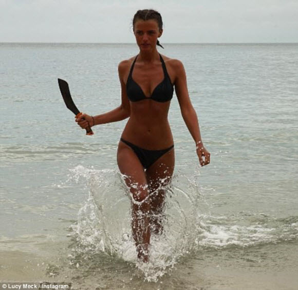 Lucy Mecklenburgh Show Off Her Ample Assets In Skimpy Black Bikini In Marbella Beach