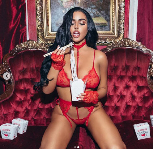 Abigail Ratchford Displays Major Underboob In NSFW Instagram Photo Snap