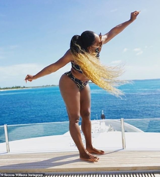 Serena Williams Flaunts Her Amazing Figure In A Sexy Bikini
