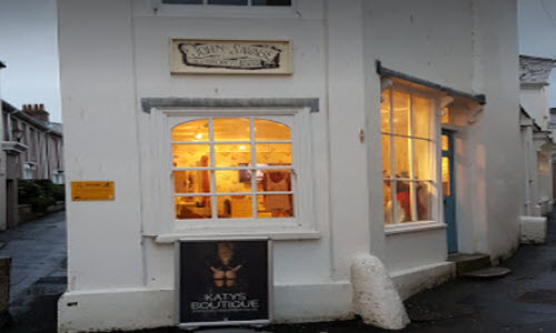 vc Katys Lingerie Boutique Outside View