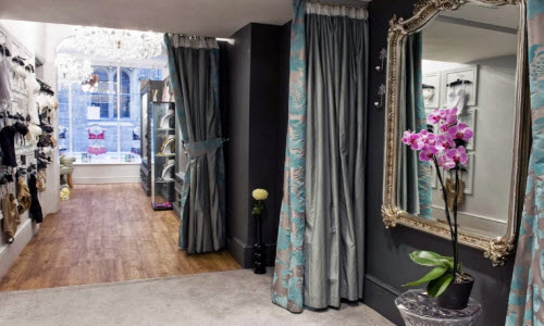 Prohibido Lingerie Boutique Inside View