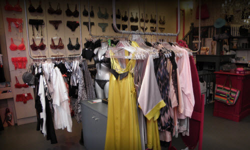 Amélie’s Follies Lingerie Boutique Store Inside View Amélie’s Follies Lingerie Boutique Store Inside View