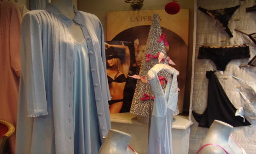 Cordelia Paris Lingerie Boutique Inside View Cordelia Paris Lingerie Boutique Inside View
