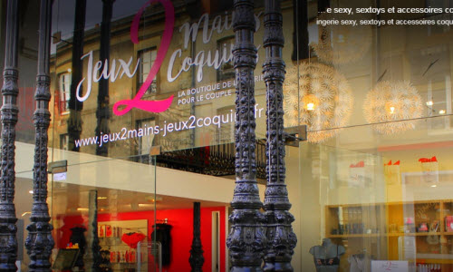 Jeux 2 Mains Lingerie Boutique outside View Jeux 2 Mains Lingerie Boutique outside View