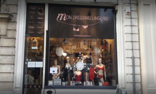 Mon Dressing Lingerie Boutique outside View Mon Dressing Lingerie Boutique outside View