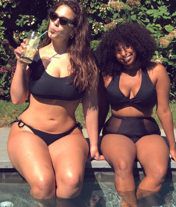 Ashley Graham Share Sexy Snap In Black Bikini With Her Husband While Enjoying Married Life Ashley Graham Share Sexy Snap In Black Bikini With Her Husband While Enjoying Married Life