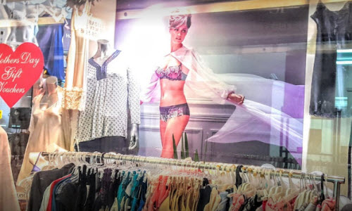 Bella Cove Lingerie Boutique Inside View