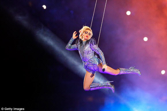 Lady Gaga Poses Topless For New Netflix Documentary Five Foot Two Lady Gaga Poses Topless For New Netflix Documentary Five Foot Two